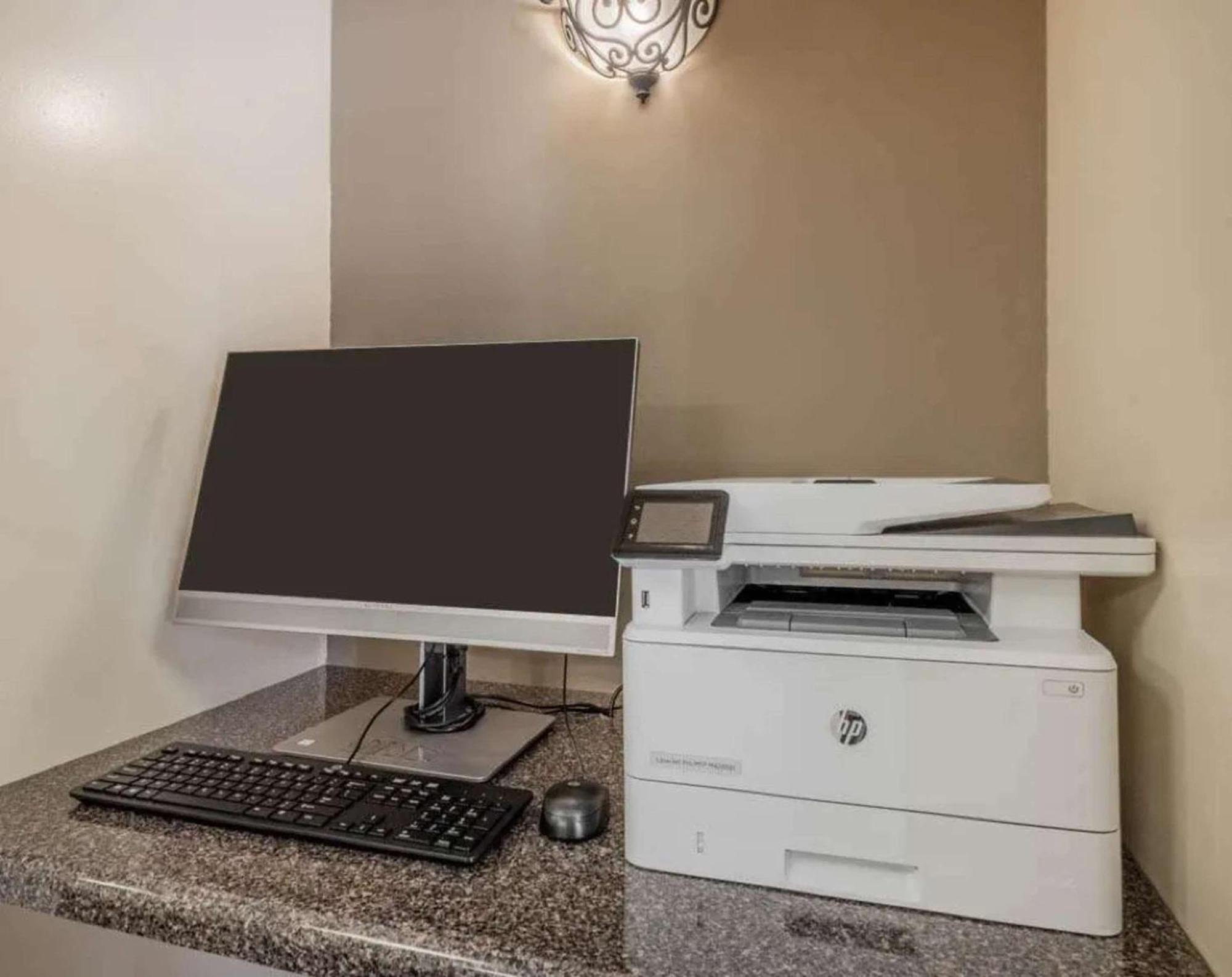 Sonesta Simply Suites Salt Lake City Airport Екстериор снимка